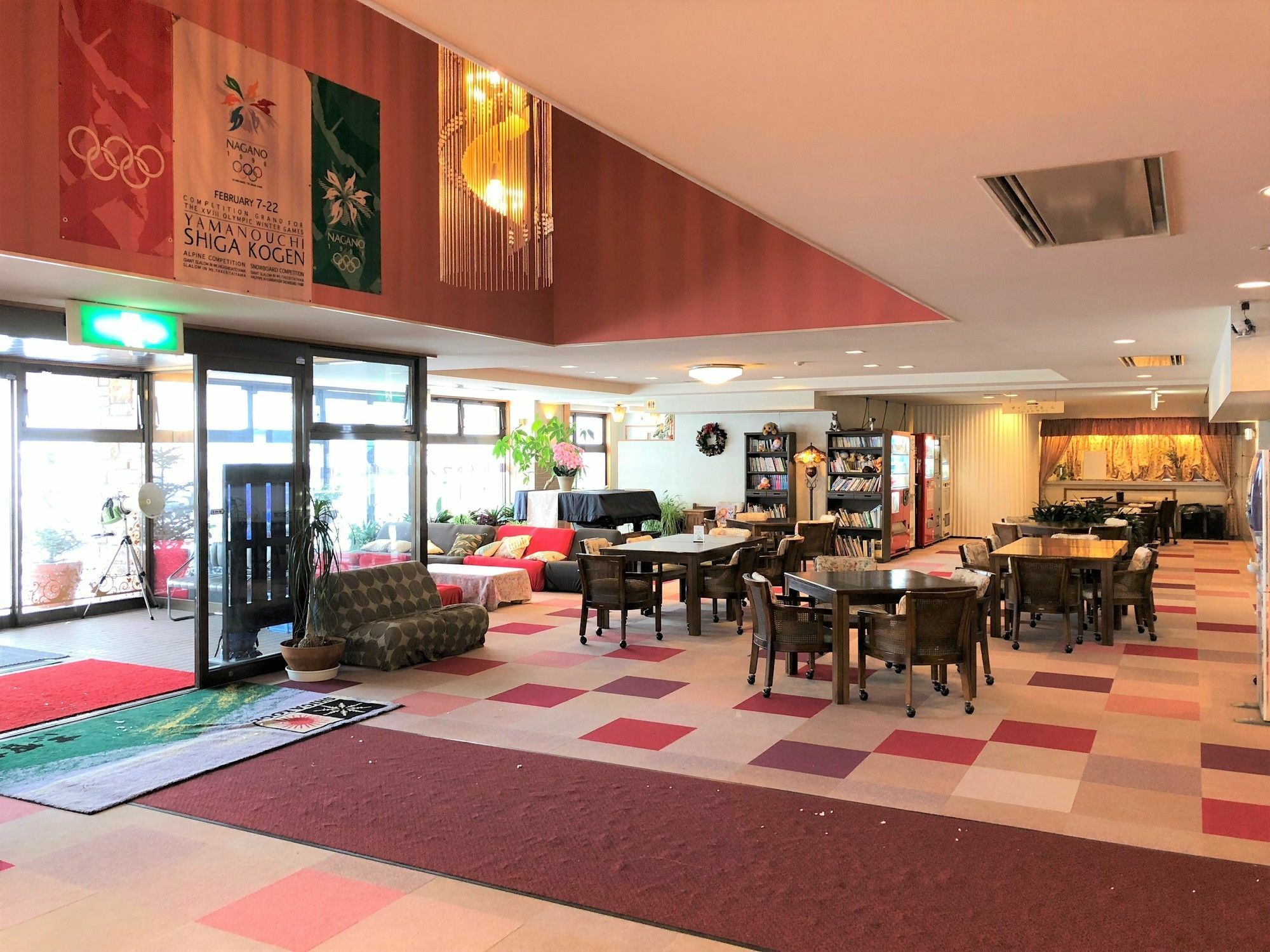 Hotel Sunny Shiga Yamanouchi  Exteriör bild