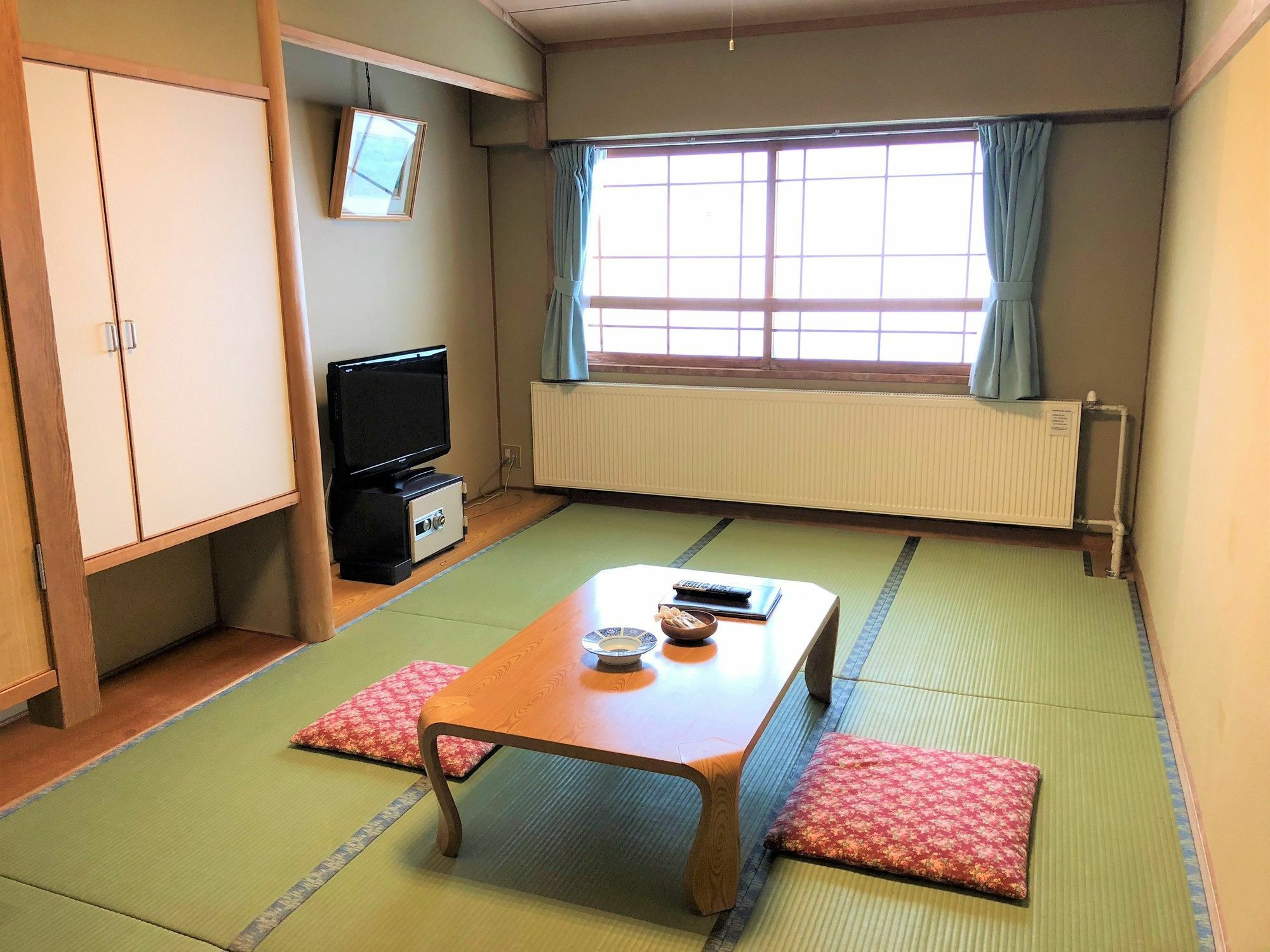 Hotel Sunny Shiga Yamanouchi  Exteriör bild